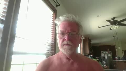 Snapshot of tc5350ranch chatting on 06.06.26 ybnorml online show from 06.06.26