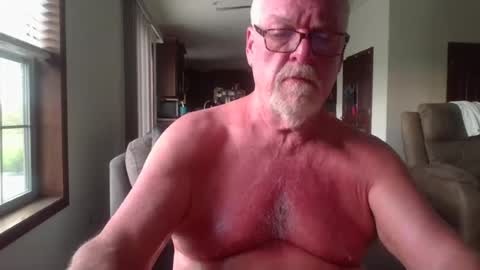 Snapshot of tc5350ranch chatting on 07.19.26 ybnorml online show from 07.19.26