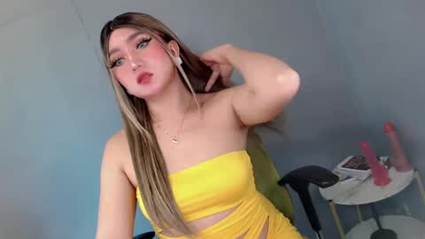 ellaine online show from 03.06.25