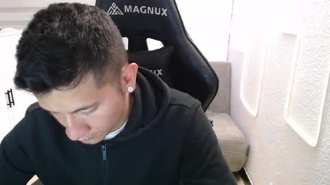 DYNAMITE DUO69 online show from 03.10.26