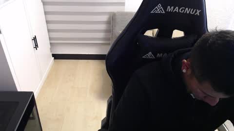 DYNAMITE DUO69 online show from 03.26.26