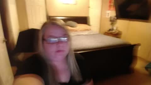 Snapshot of teamdixon chatting on 07.14.26 Team Dixon online show from 07.14.26