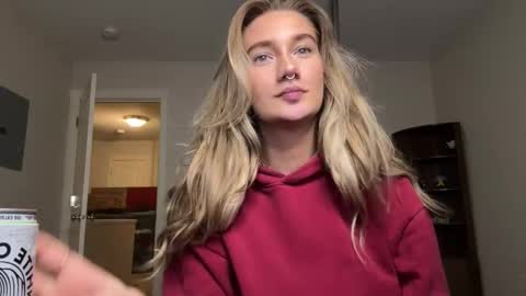 Snapshot of teamtragic chatting on 11.15.25 Katy online show from 11.15.25