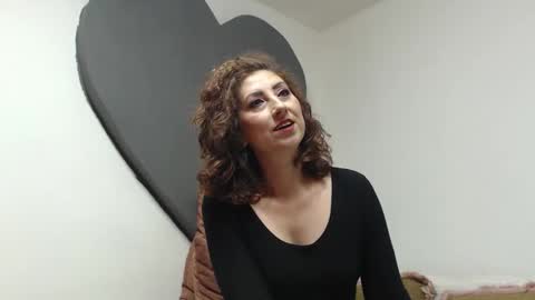 Snapshot of teasexpert4444 chatting on 11.24.25 ALICIA--- online show from 11.24.25