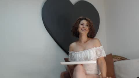 Snapshot of teasexpert4444 chatting on 07.07.26 ALICIA--- online show from 07.07.26