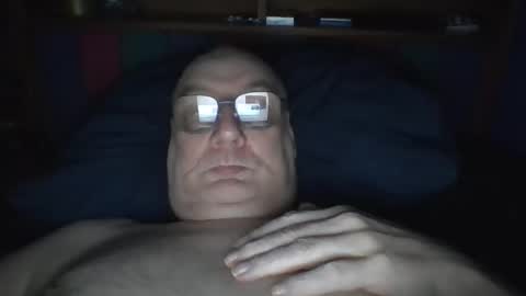 Snapshot of tebb61 chatting on 10.09.25 Mark online show from 10.09.25