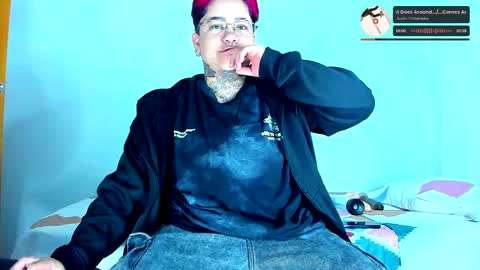 Charlee He online show from 09.21.25