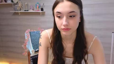 Alice and Cassie online show from 05.31.26