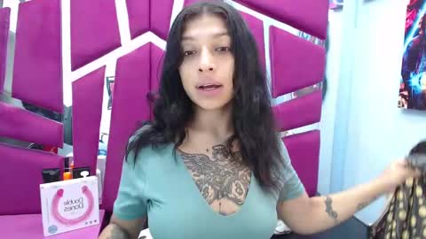 Snapshot of teeennaugthy18 chatting on 12.03.24 Tayloor online show from 12.03.24