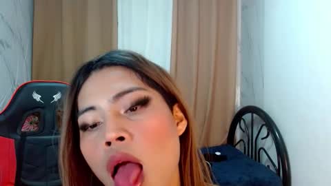 Snapshot of teffi_morgan chatting on 05.16.26 teffi_morgan online show from 05.16.26