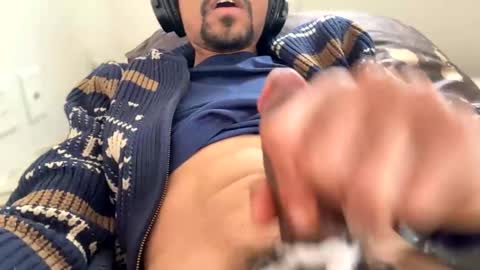 Snapshot of telecasted93 chatting on 12.25.24 telecasted93 online show from 12.25.24