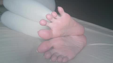 Viv West online show from 01.31.25