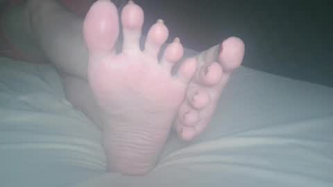 Viv West online show from 09.17.25