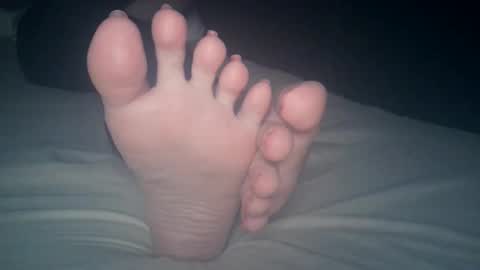 Viv West online show from 02.23.26