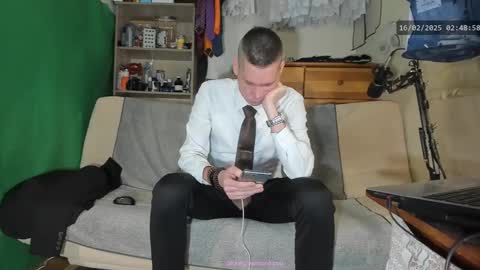 Virg Lszl online show from 02.16.25