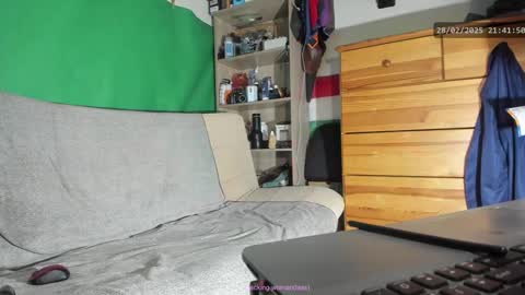 Virg Lszl online show from 02.28.25