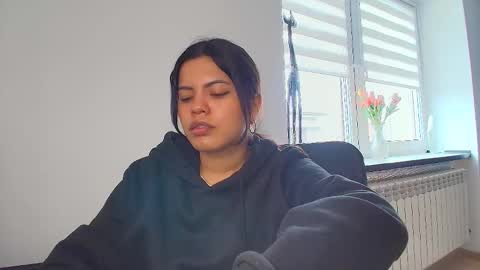 Snapshot of tell_me_goddess chatting on 05.14.26 Amazing SALOME online show from 05.14.26