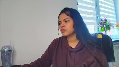 Snapshot of tell_me_goddess chatting on 05.20.26 Amazing SALOME online show from 05.20.26
