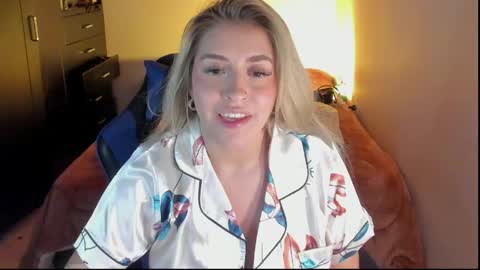 Sara online show from 04.28.26