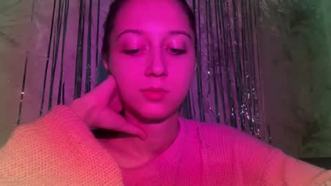 Snapshot of temptingvision chatting on 12.16.25 temptingvision online show from 12.16.25