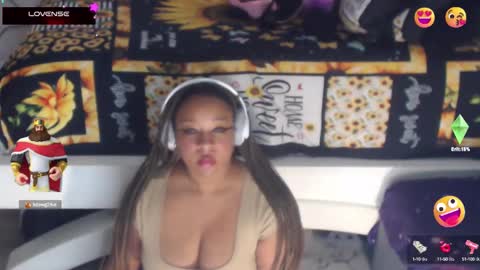 Snapshot of temptressbeauty24 chatting on 02.20.25 Gaia online show from 02.20.25