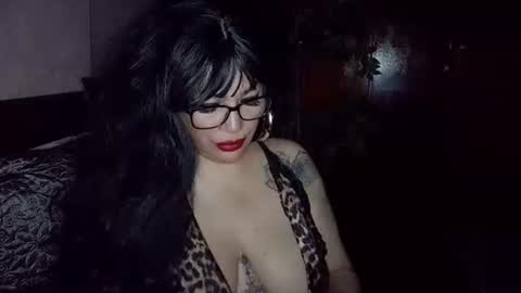 Snapshot of temptresscrystalia chatting on 04.19.26 talia i m french girl online show from 04.19.26