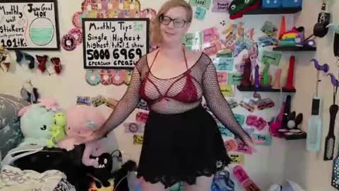 Snapshot of ten_tickle_pixie chatting on 06.22.26 Pixie and Tentacle Overlord online show from 06.22.26