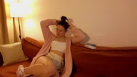 Snapshot of tenderlovesss chatting on 02.05.25 Amanda and Kenny online show from 02.05.25