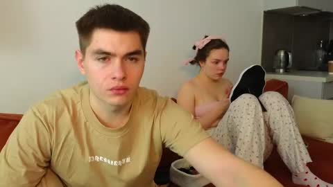 Snapshot of tenderlovesss chatting on 02.11.25 Amanda and Kenny online show from 02.11.25