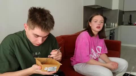 Snapshot of tenderlovesss chatting on 02.25.25 Amanda and Kenny online show from 02.25.25