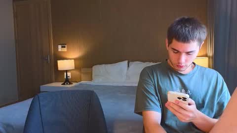 Snapshot of tenderlovesss chatting on 01.10.26 Amanda and Kenny online show from 01.10.26