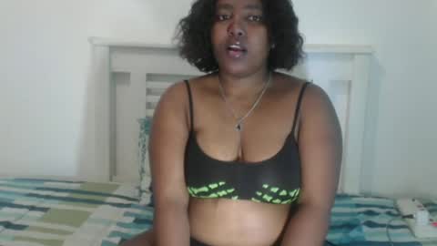 Snapshot of tenderousdoll chatting on 07.02.26 TenderousDoll online show from 07.02.26