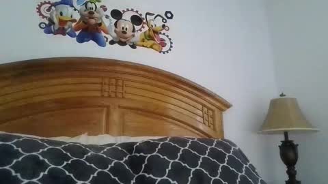 Snapshot of tendertormentt chatting on 10.18.25 tendertormentt online show from 10.18.25