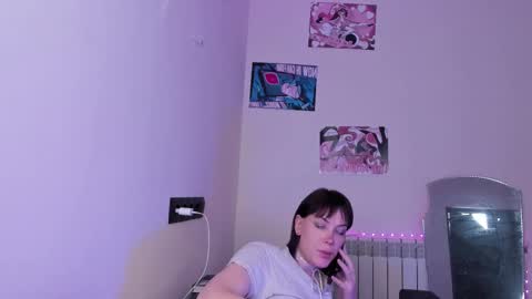 Snapshot of tenebrise chatting on 03.15.26 Kira online show from 03.15.26