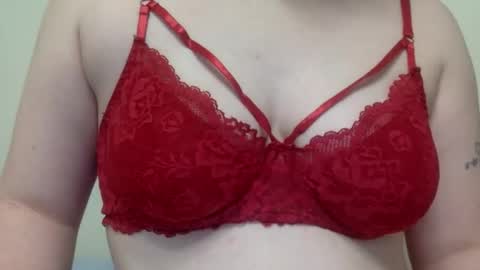 Serenity Rose online show from 01.12.26