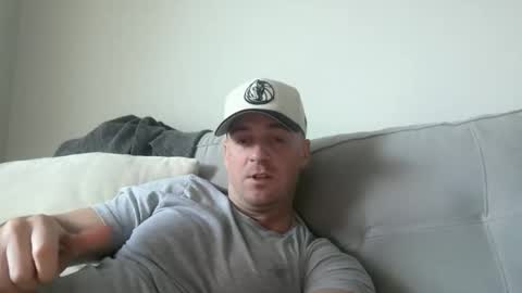 Tommy Boy online show from 02.05.26