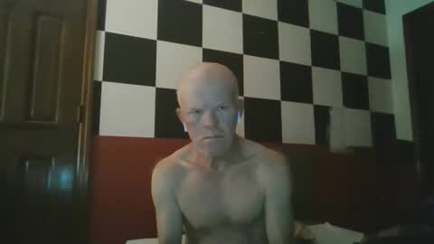 Snapshot of terdy2366 chatting on 11.04.25 terdy2366 online show from 11.04.25