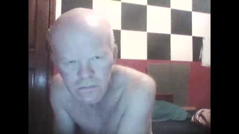 Snapshot of terdy2366 chatting on 11.24.25 terdy2366 online show from 11.24.25