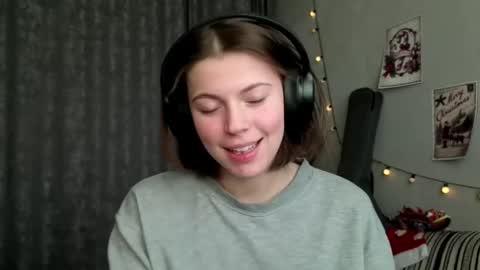 Anny Simpson online show from 01.12.26