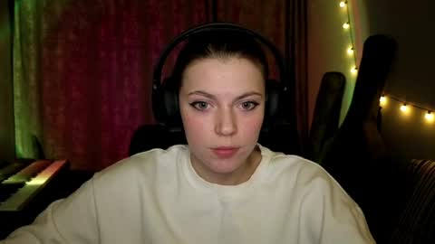 Anny Simpson online show from 03.17.26