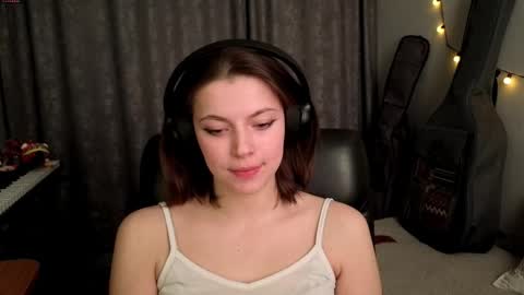 Anny Simpson online show from 03.26.26