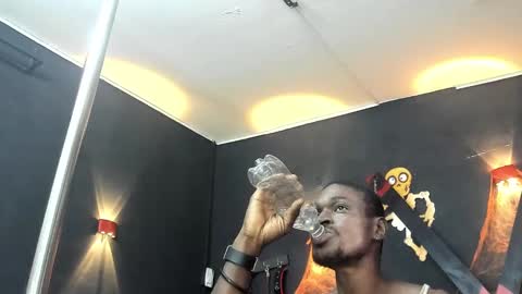 terranze_z online show from 10.21.25