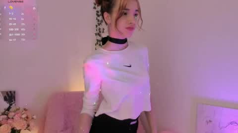 Caroline online show from 05.21.26