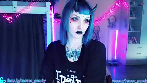 CRY BABY online show from 02.25.26