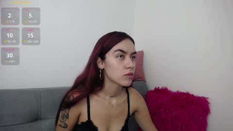Tessa foxie      online show from 05.23.26