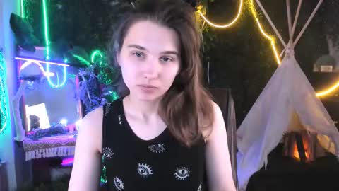 Tessa online show from 10.06.25