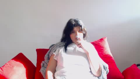naughty tess online show from 02.05.25