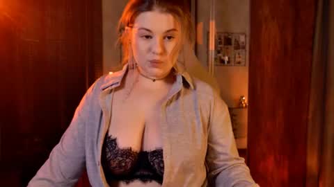 TESSA online show from 12.15.25