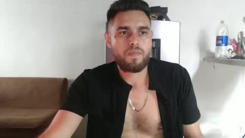 Snapshot of tevezbien chatting on 02.24.25 Yeffrith online show from 02.24.25