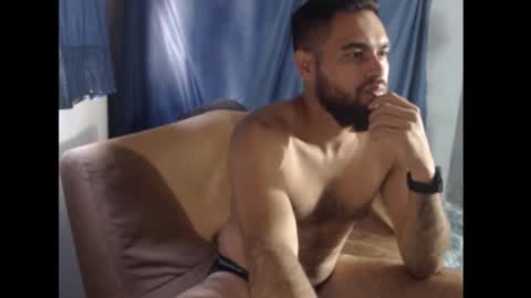 Snapshot of tevezbien chatting on 10.21.25 Yeffrith online show from 10.21.25